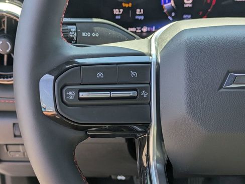 New 2025 Chevrolet Colorado Z71 w/ Midnight Edition image 21