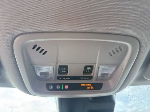 Used 2024 Chevrolet Malibu LT image 30