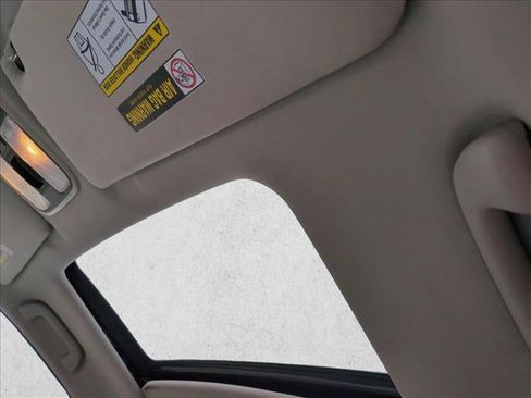 Used 2007 Acura RDX w/ Technology Package image 16