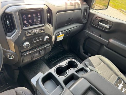 New 2026 GMC Sierra 1500 Pro w/ Pro Value Package image 25