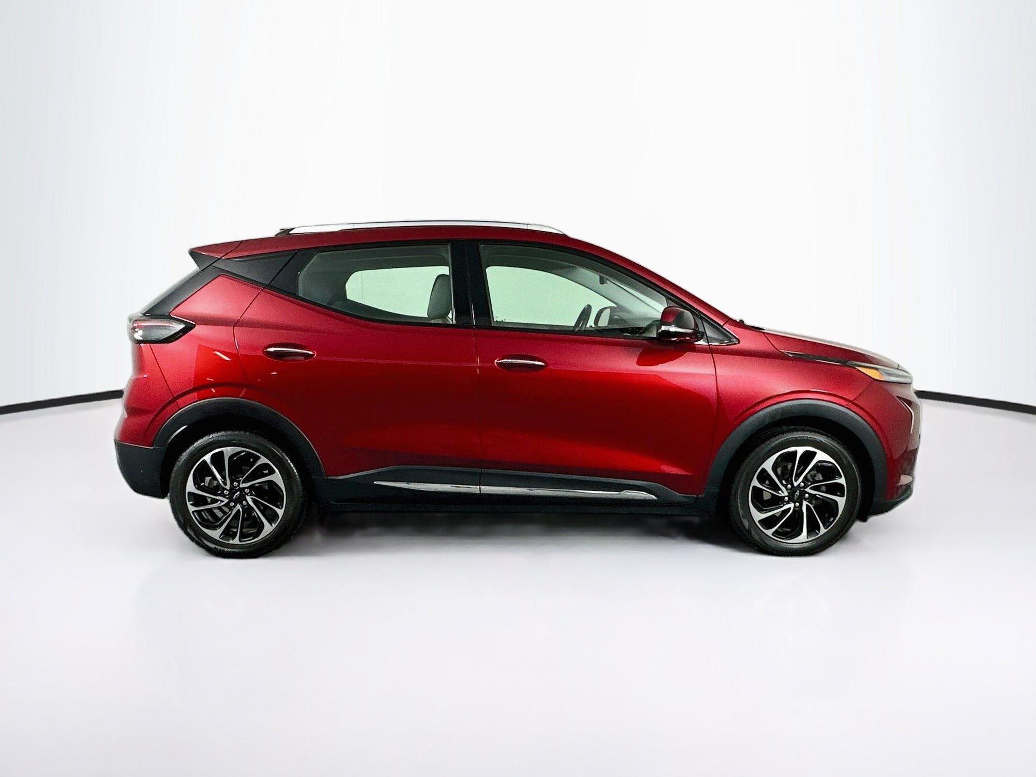 Used 2023 Chevrolet Bolt EUV Premier FWD image 10