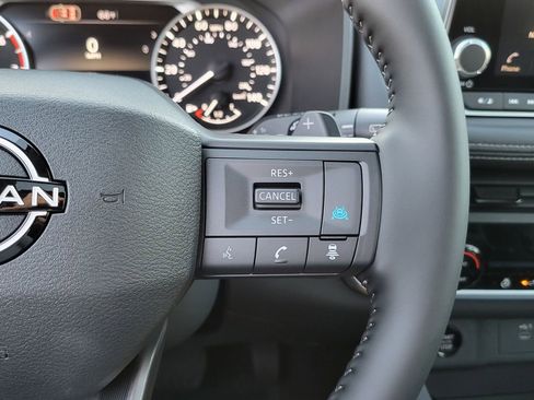 New 2026 Nissan Rogue SV image 7