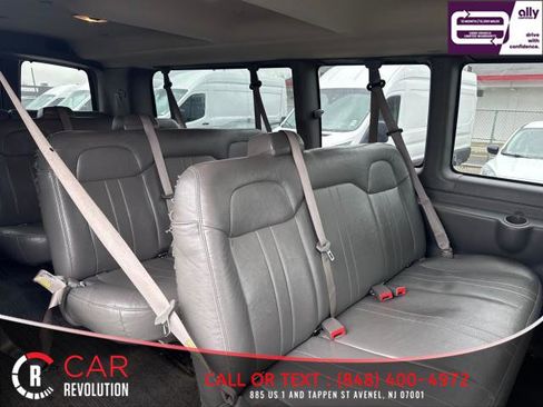Used 2020 Chevrolet Express 3500 LS image 8