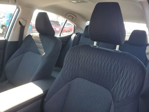 Used 2025 Toyota Camry LE image 15