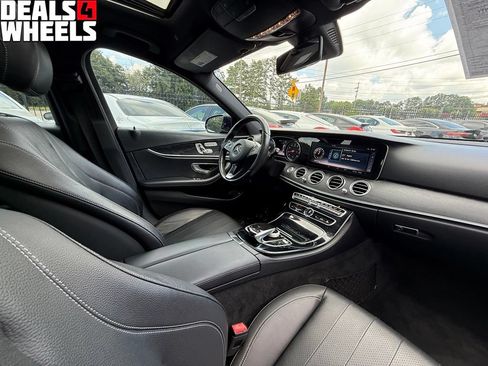 Used 2017 Mercedes-Benz E 300 w/ Premium 1 Package image 30