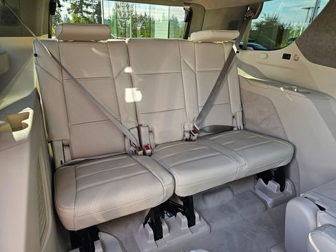 New 2026 Cadillac Escalade Platinum Sport AWD/4WD image 13