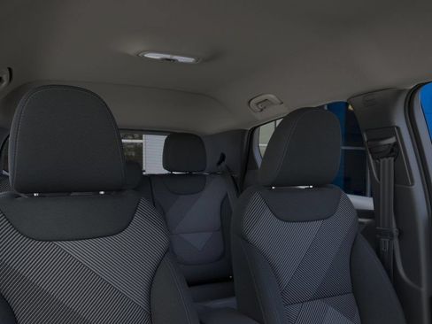 New 2027 Chevrolet Bolt LT w/ Comfort Package FWD image 31