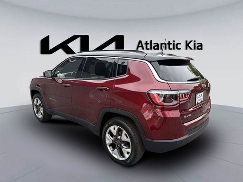 Used 2022 Jeep Compass Limited AWD/4WD image 10