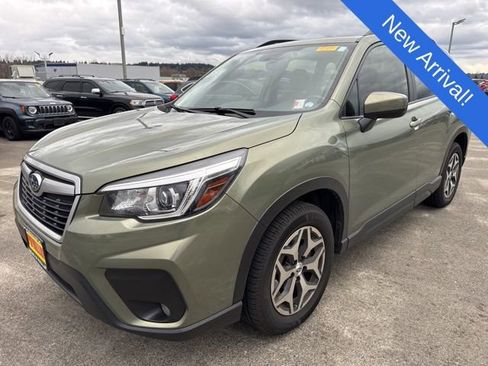 Used 2019 Subaru Forester Premium image 3