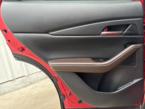 Used 2025 MAZDA CX-30 AWD 2.5 S w/ Premium Package image 15