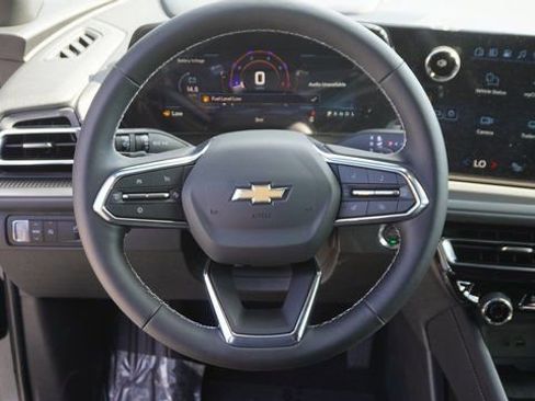 New 2026 Chevrolet Traverse LT image 28