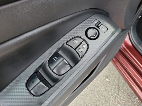 Used 2024 Nissan Altima 2.5 SV image 17