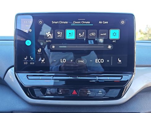 Used 2023 Volkswagen ID.4 S image 22