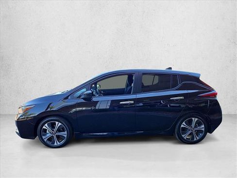 Used 2022 Nissan Leaf SV image 9