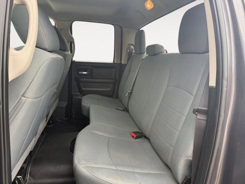Used 2018 RAM 1500 Express w/ Express Value Package AWD/4WD image 12