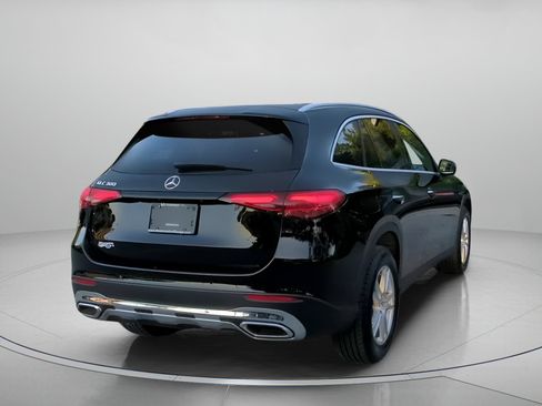 Used 2025 Mercedes-Benz GLC 300 image 26