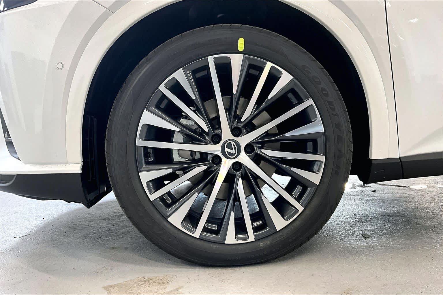 New 2026 Lexus RX 350 Premium Plus AWD/4WD image 12