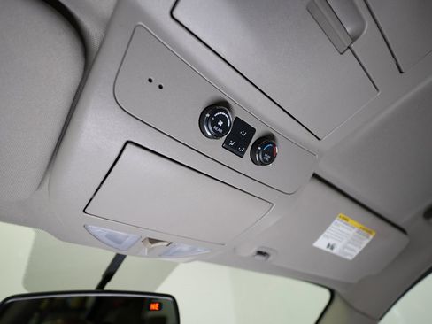 Used 2014 Nissan Armada SV image 27