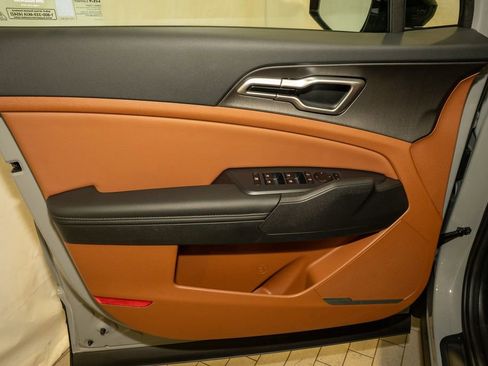 New 2026 Kia Sportage X-Line image 12