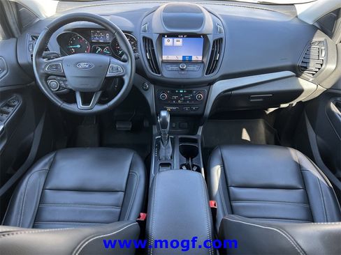 Used 2019 Ford Escape SEL image 5