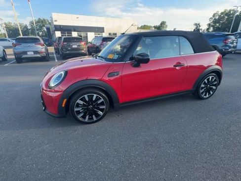 Used 2024 MINI Cooper S FWD image 4