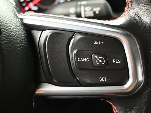 Used 2021 Jeep Gladiator Rubicon AWD/4WD image 19