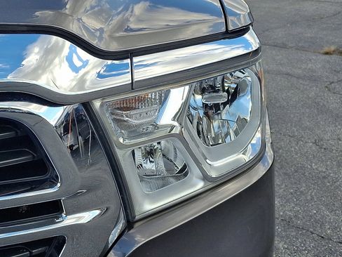 Used 2021 RAM 1500 Big Horn image 9