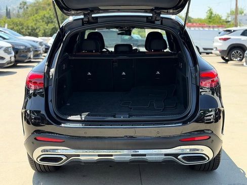 Used 2024 Mercedes-Benz GLC 300 image 15