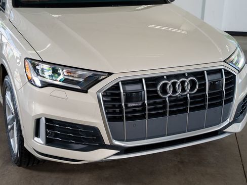 Used 2023 Audi Q7 2.0T Premium AWD/4WD image 5