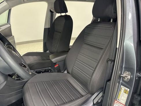 Used 2023 Volkswagen Tiguan S image 14
