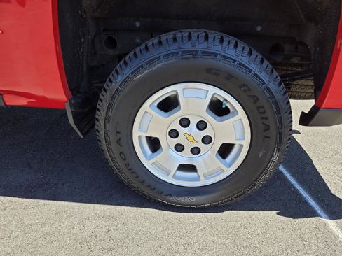 Used 2018 Chevrolet Silverado 1500 LT w/ All Star Edition AWD/4WD image 9