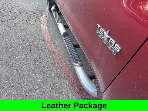 Used 2019 Chevrolet Silverado 1500 LT w/ Texas Edition RWD image 3