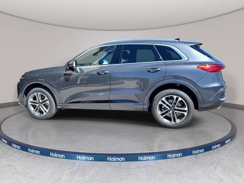 Used 2025 Audi Q5 Premium w/ Convenience Package AWD/4WD image 9