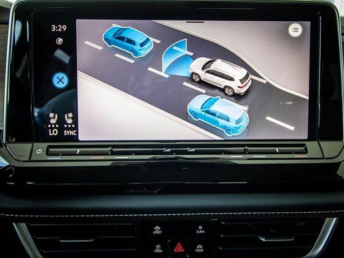 New 2026 Volkswagen Atlas SE image 41