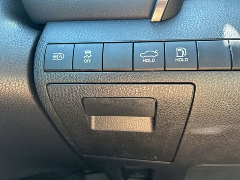 Used 2023 Toyota Camry SE image 24