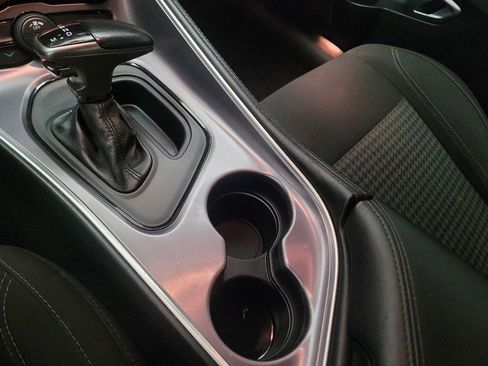 Used 2020 Dodge Challenger SXT RWD image 26