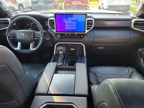 Used 2023 Toyota Tundra Platinum image 16