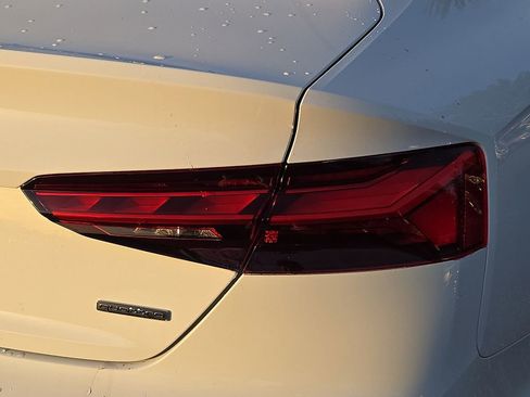 Used 2022 Audi A5 2.0T Premium Plus image 10