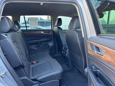 Used 2026 Volkswagen Atlas SE AWD/4WD image 27