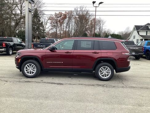 New 2025 Jeep Grand Cherokee L Laredo w/ Luxury Tech Group I image 4