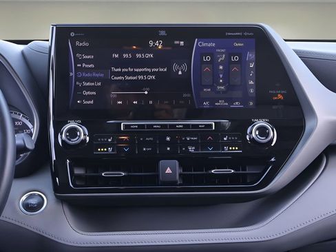 Certified 2021 Toyota Highlander Limited image 21