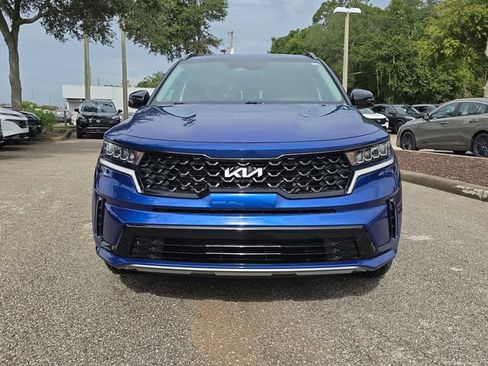 Used 2022 Kia Sorento S FWD image 3