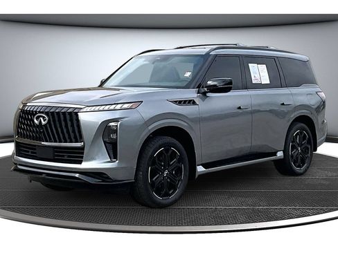 Used 2026 INFINITI QX80 4WD w/ Sport Exterior Package image 16