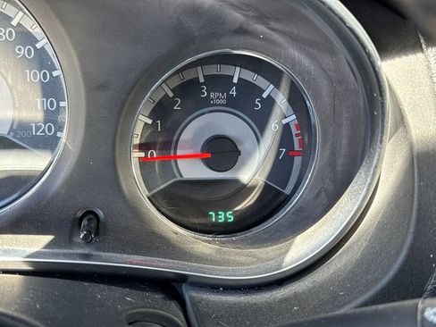 Used 2013 Chrysler 200 Limited w/ Sun/Sound Group FWD image 13