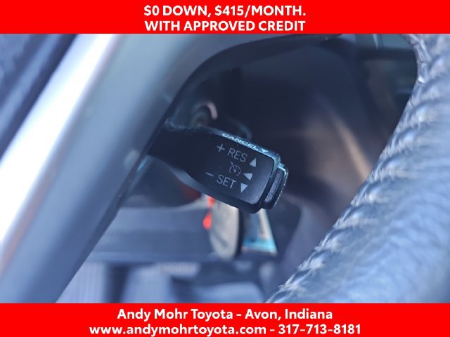 Used 2017 Toyota Sienna SE FWD image 17