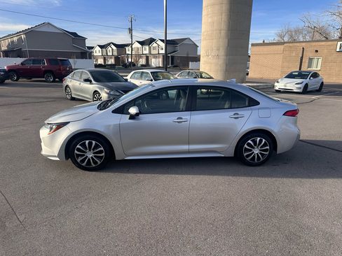 Used 2020 Toyota Corolla LE image 13