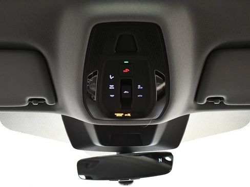 Used 2025 Audi Q5 Premium Plus w/ Premium Plus image 18