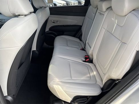New 2025 Hyundai Tucson Limited image 21