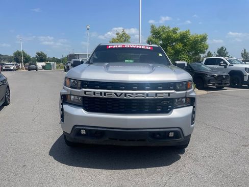Used 2022 Chevrolet Silverado 1500 Custom AWD/4WD image 2