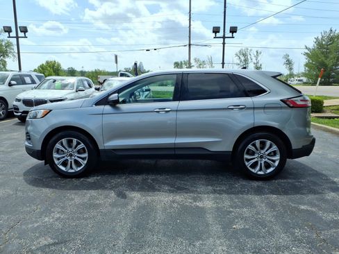 Used 2024 Ford Edge Titanium AWD/4WD image 5